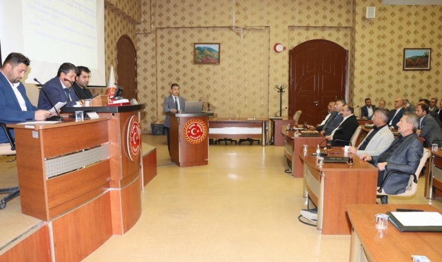 Kütahya İl Genel Meclisi'nde 2025 yılı bütçe görüşmeleri sürüyor