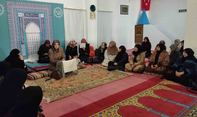 Kütahya'da bayanlara yönelik mukabele ve hatim programı