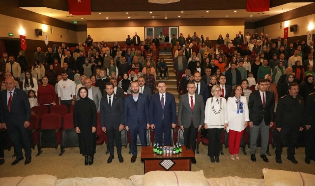 Kütahya'da gönüllü ve bağışçılara teşekkür plaketi