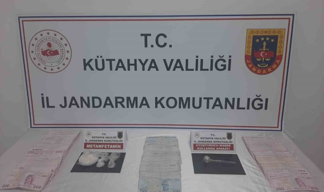 Kütahya'da uyuşturucu operasyonu, 2 şahıs tutuklandı