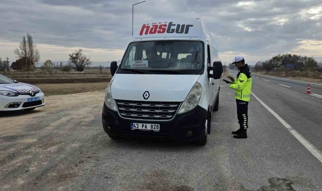 Kütahya'da yük ve yolcu taşımacılığına yönelik denetimler yapıldı