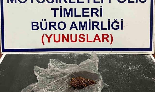 Kütahya'da Yunus Timleri şahsın üzerinde bonzai ele geçirdi