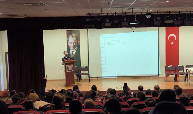 Kuyucak'ta 240 öğrenciye 'siber zorbalık' eğitimi