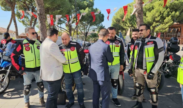 Kuyucak'ta güvenli motosiklet sürüş eğitimleri sürüyor