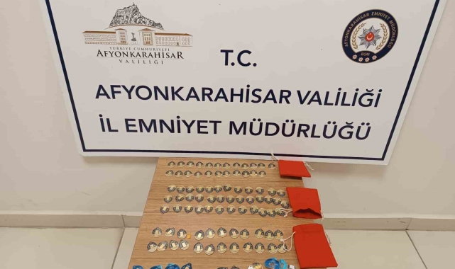 Kuyumculara sahte altın satmaya çalışan 2 şahsı polis yakaladı