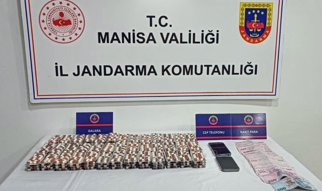Manisa'da iki şahıs uyuşturucu ticaretinden tutuklandı