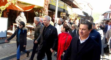 Mansur Yavaş, Menteşe'de esnaflarla buluştu