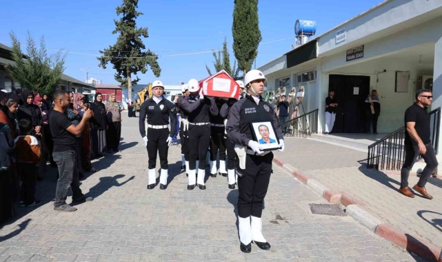 Mardin'de hayatını kaybeden Adanalı polis toprağa verildi