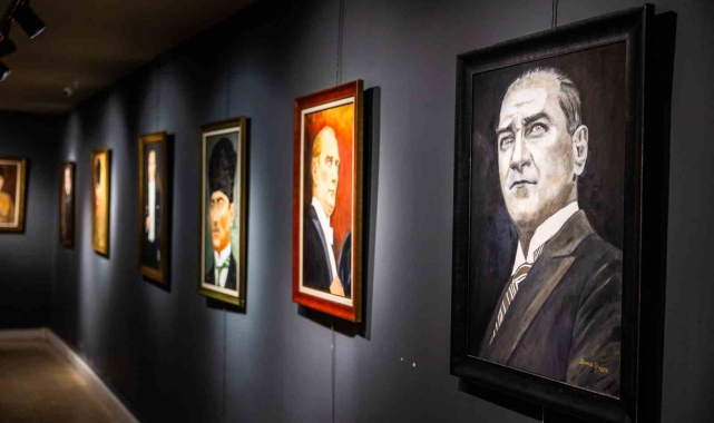 Mersin Büyükşehir Belediyesinden 'Atatürk' temalı resim sergisi