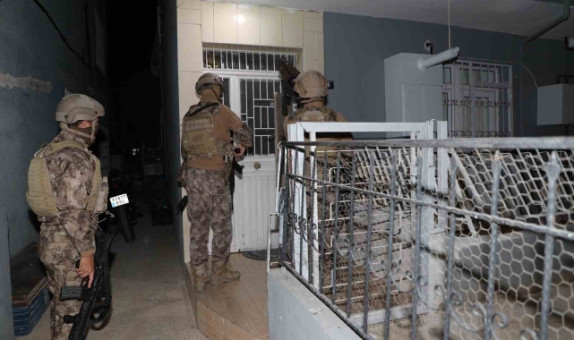 Mersin merkezli 3 ilde yasa dışı bahis operasyonu: 17 tutuklama