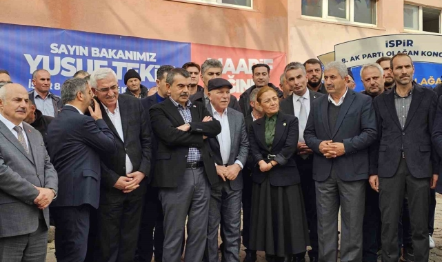 Milli Eğitim Bakanı Tekin, Erzurum'da ilçe kongrelerine katıldı