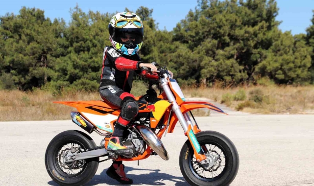 Minik şampiyon motosikletçi Ali'nin hedefi dünya şampiyonluğu