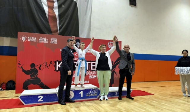 Mudanyalı minik karatecilerin ilk başarıları mutlu etti