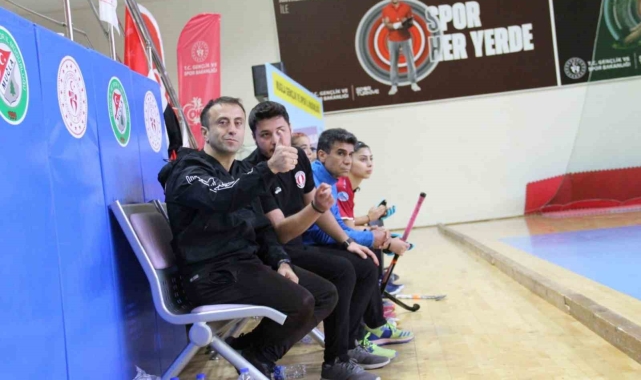 Muğla Hokey Ligi'nde finalistler belli oluyor