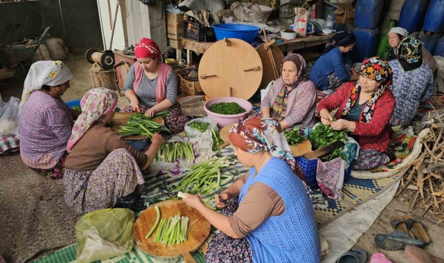 Nazilli'de kadınlardan yağmur için gözleme hayrı