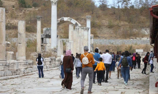 'Okuma Seferberliği Projesi' ödül töreni Yatağan'da yapıldı
