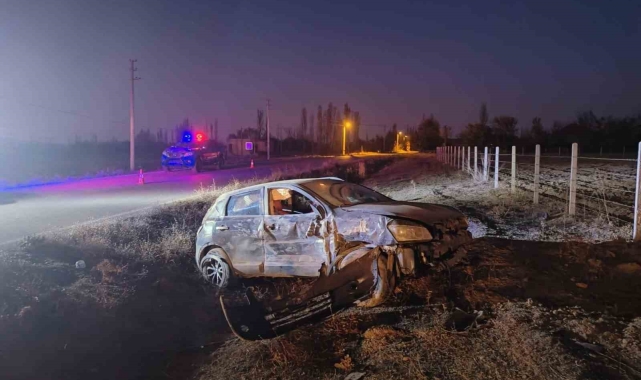 Otomobillerin hurdaya döndüğü kazada 4 kişi yaralandı