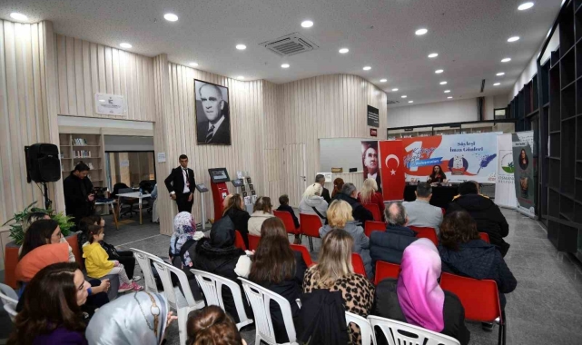 Oyuncu-yazar Nilüfer Açıkalın, Osmangazili edebiyatseverlerle buluştu