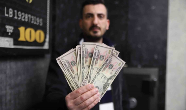 Para sayma makinesindeki yazılım hatası pahalıya mal oldu