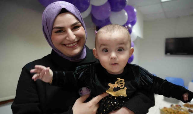 Prematüre doğan bebeklerin anneleri: "Umudumuzu ve inancımızı kaybetmedik"
