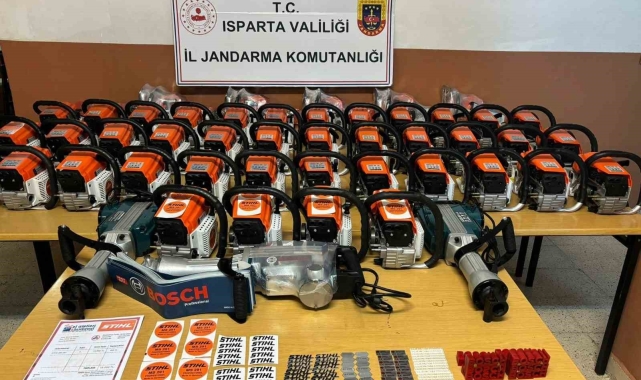 Sahte marka ile vatandaşı kandırmaya çalışan dolandırıcılar, Isparta'da yakayı ele verdi