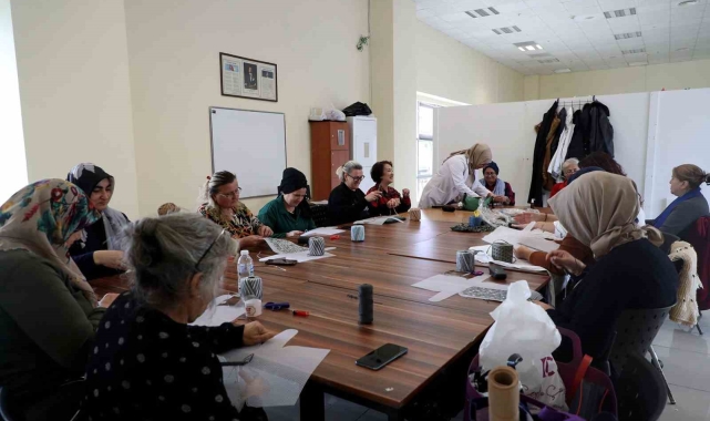 SAMEK'te çeyizden dekoratife, örgüden pilatese kadar her şey var