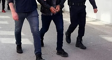 Samsun-Sinop yolunda ruhsatsız tabanca ele geçirildi