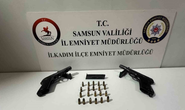 Samsun'da bir kadının evinde 2 tabanca ele geçirildi