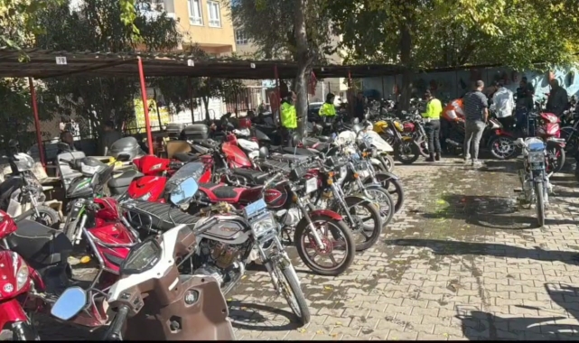 Şanlıurfa'da çalıntı ve trafiğe çıkması sakıncalı 16 motosiklet ele geçirildi