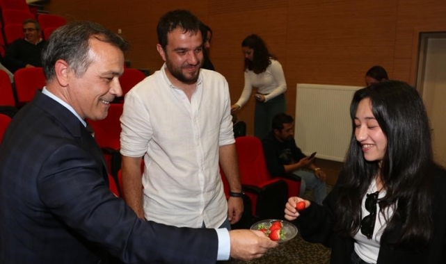 Seben çilek üretim merkezi olacak