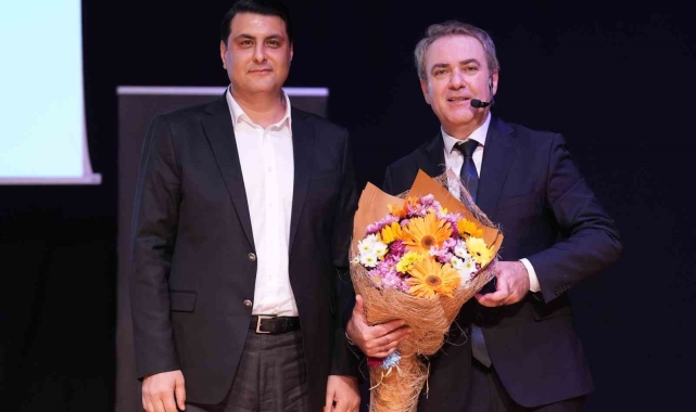 Şehitkamil'den 'Ölümsüz Fikirleriyle, Atatürk' konferansı