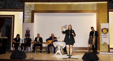 Şehzadeler'de melodilerle taçlanan Öğretmenler Günü programı