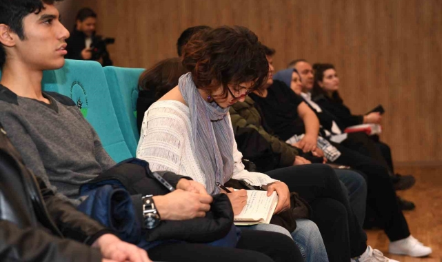 Shakespeare'in Othello eseri Osmangazi düşünce atölyesi'nde incelendi