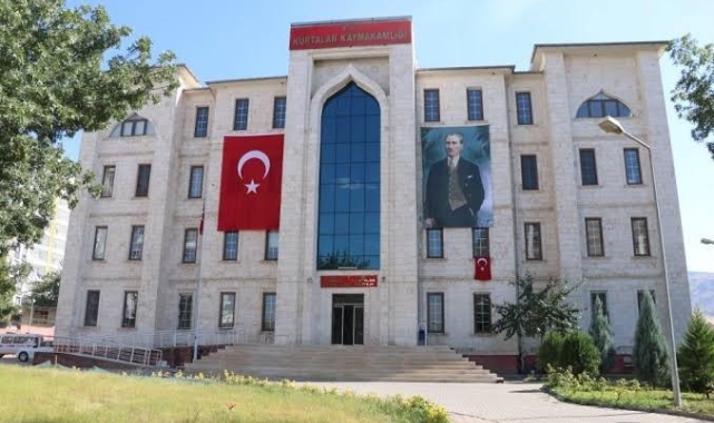 Siirt'te öğrencilerin gıda zehirlenmesi şüphesiyle ilgili inceleme başlatıldı