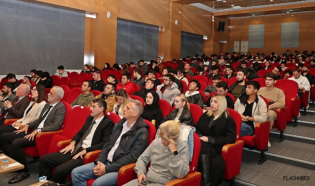 Sinop’ta “Bilinçli Gençlik Güçlü Toplum” paneli