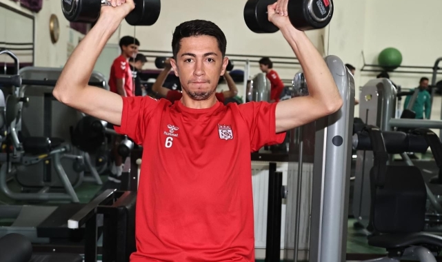 Sivasspor salonda çalıştı
