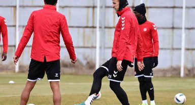 Sivasspor'da Kasımpaşa maçı hazırlıkları sürüyor