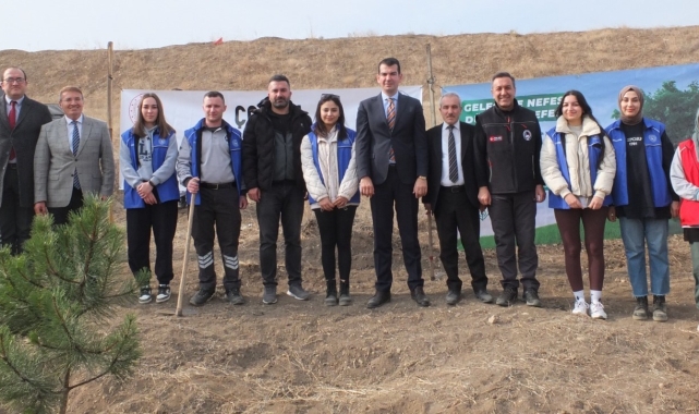 Sungurlu OSB'de bin fidan toprakla buluştu
