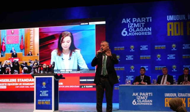 Tahir Büyükakın'dan CHP'ye zehir zemberek sözler
