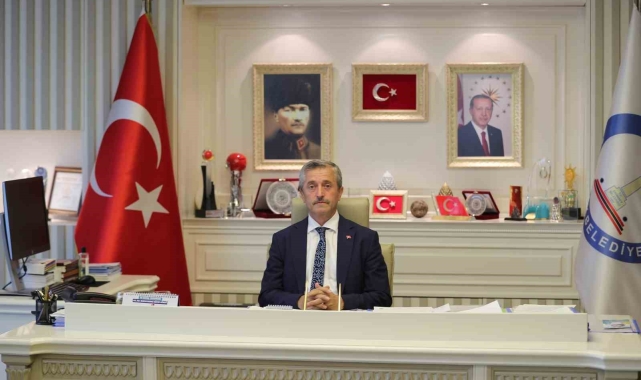 Tahmazoğlu: "Gazi Mustafa Kemal Atatürk'ü saygıyla anıyoruz"