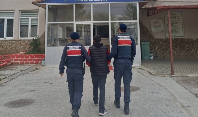 Taklit anahtarla hırsızlık suçundan aranan şahıs jandarmadan kaçamadı
