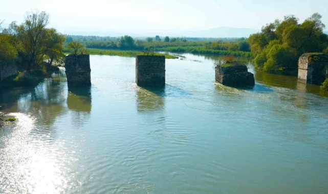 Tarihi köprü yeniden ayağa kalkacak