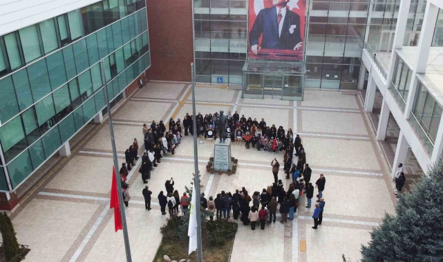 Tepebaşı'ndan Ata'ya saygı duruşu