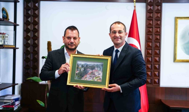 Trabzonspor Kulübü Başkanı Doğan'dan Akçaabat Belediye Başkanı Ekim'e ziyaret