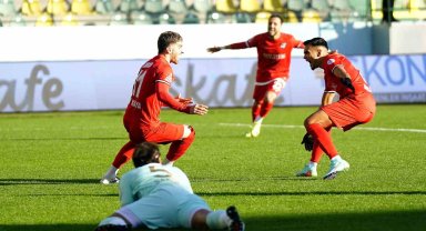 Trendyol 1. Lig: Esenler Erokspor: 2 - Çorum FK: 2