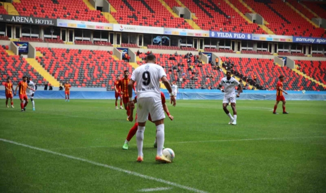 Trendyol 1. Lig: Yeni Malatyaspor: 0 - Sakaryaspor: 1