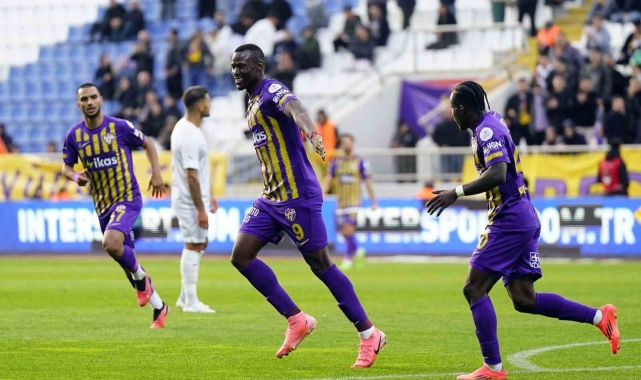 Trendyol Süper Lig: Eyüpspor: 2 - Hatayspor: 0