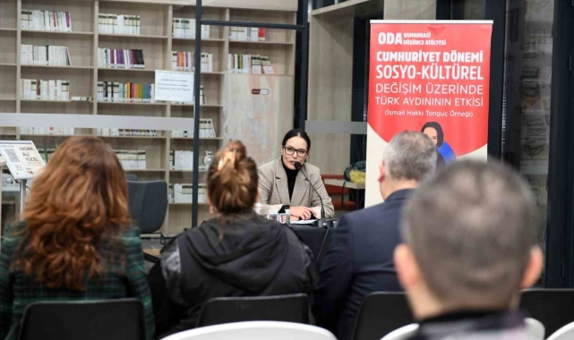 Türk aydınının Cumhuriyet dönemi sosyo-kültürel değişim üzerine etkisi