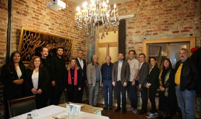 Türkiye'nin yenilenebilir enerji potansiyeli 'Mahkeme Sohbetleri'nde konuşuldu