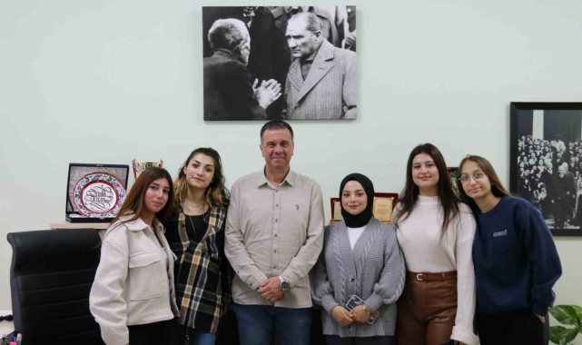 Üniversite öğrencilerinden Başkan Ercan'a festival teşekkürü